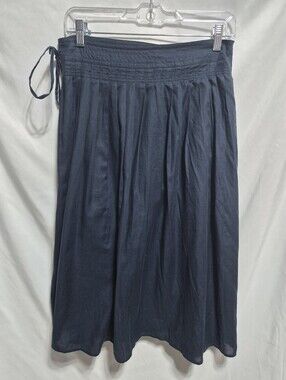 Vince Size M 100% Cotton Full Wrap Midi Skirt Navy Pleated Tie Waist